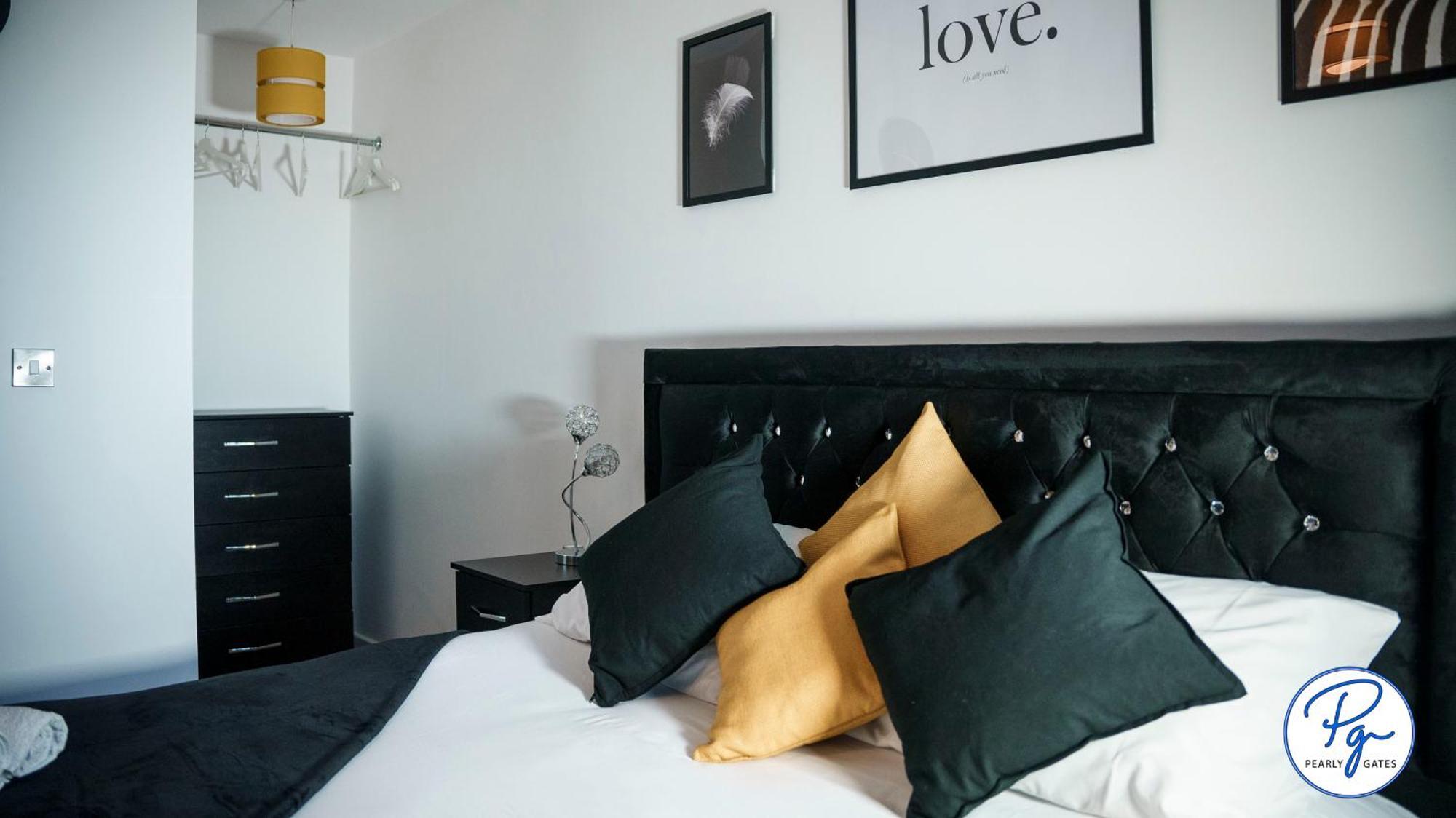 Penthouse - Amazing City Skyline Views - Balcony - Free Extra 2 Hours - Free Parking - Utilita Arena - Bullring Shopping - New St Station- Super King Size Bed Birmingham Exterior foto