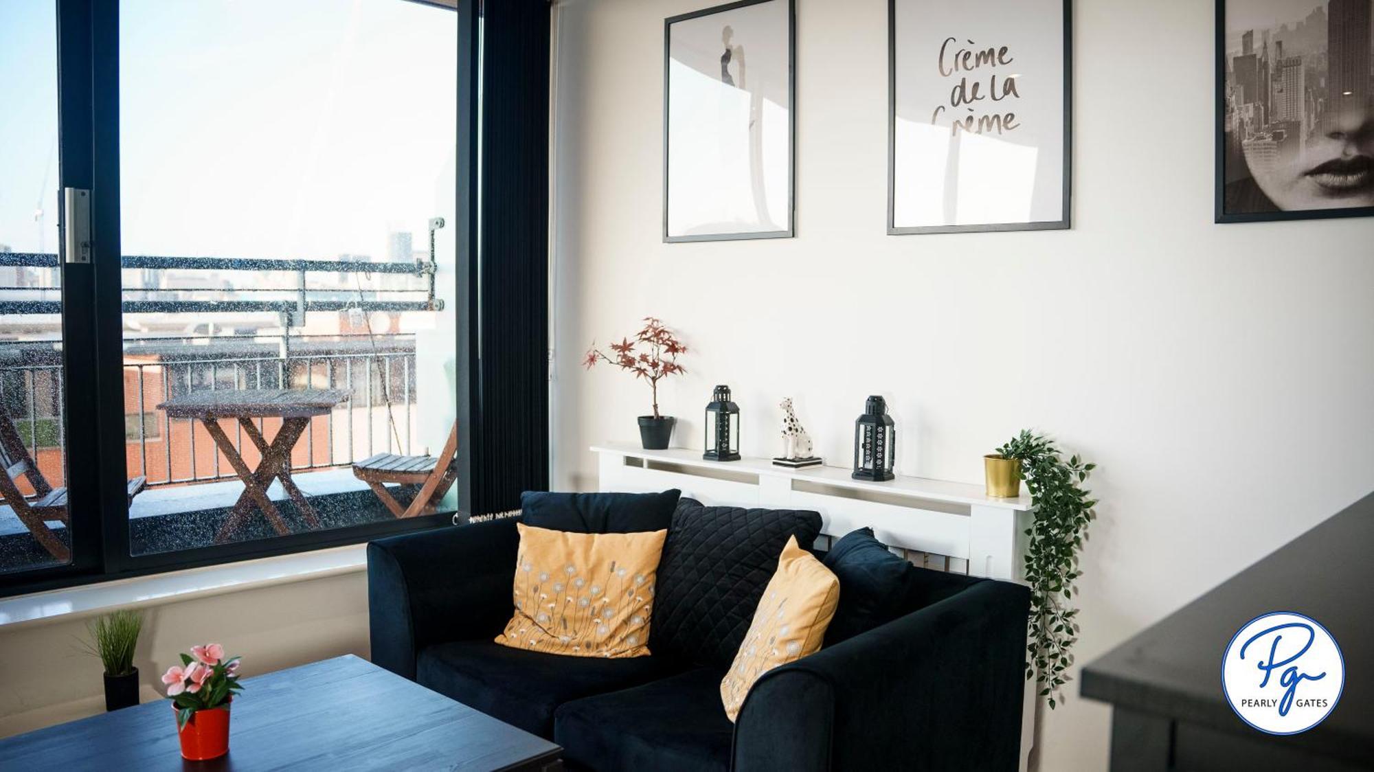 Penthouse - Amazing City Skyline Views - Balcony - Free Extra 2 Hours - Free Parking - Utilita Arena - Bullring Shopping - New St Station- Super King Size Bed Birmingham Exterior foto